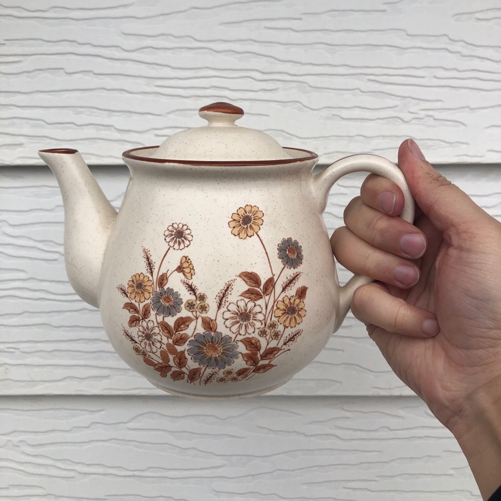 Floral Tea Pot